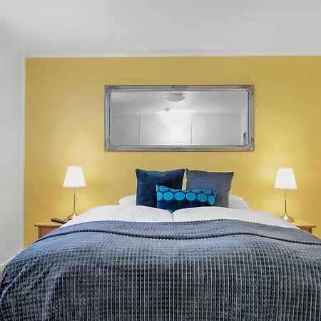 Castle House Luxury Apartment *