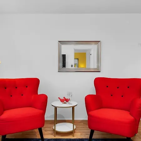 Castle House Luxury Apartment