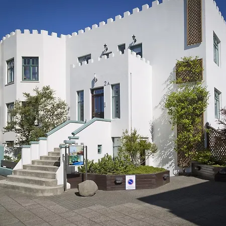 Castle House Luxury Apartment